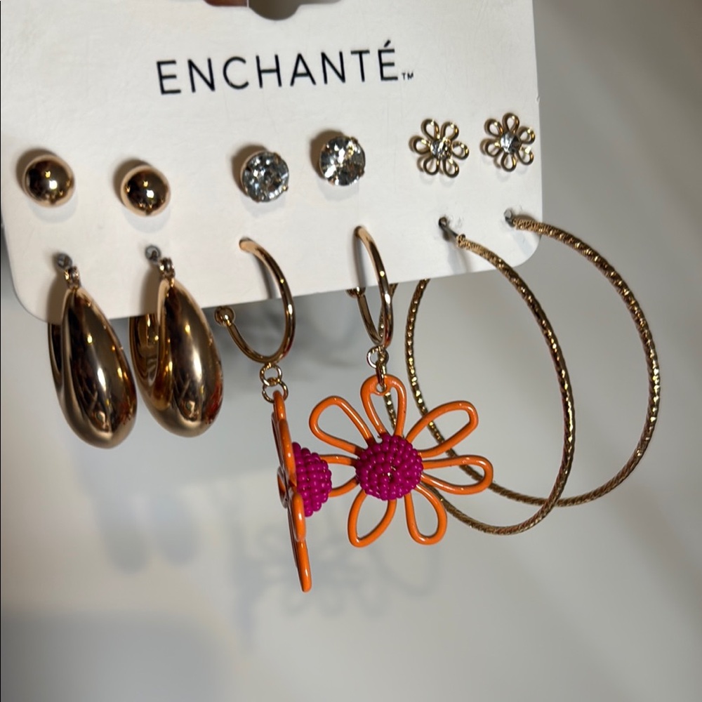 Elegant Gold and Orange Floral Earrings - Picture 2 of 5